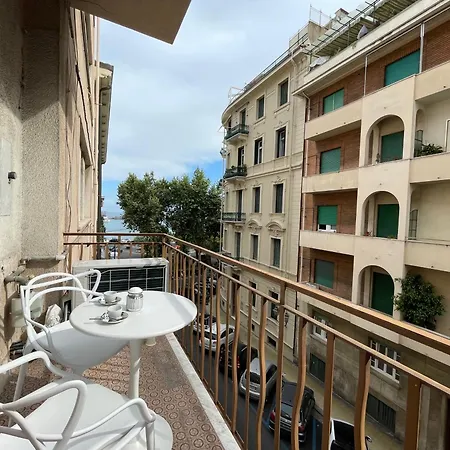 Апартаменти Sr4 - Elegante Dimora Con Vista *